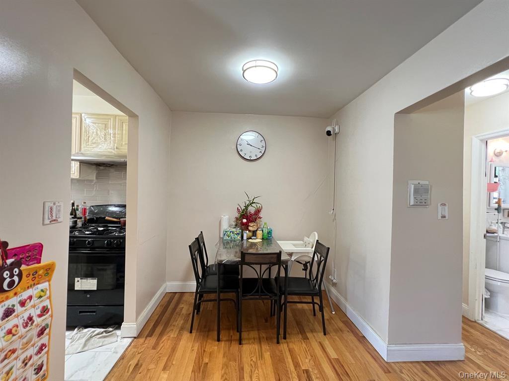 #6 photo, 69-15 136th St, Kew Garden Hills , NY 11367