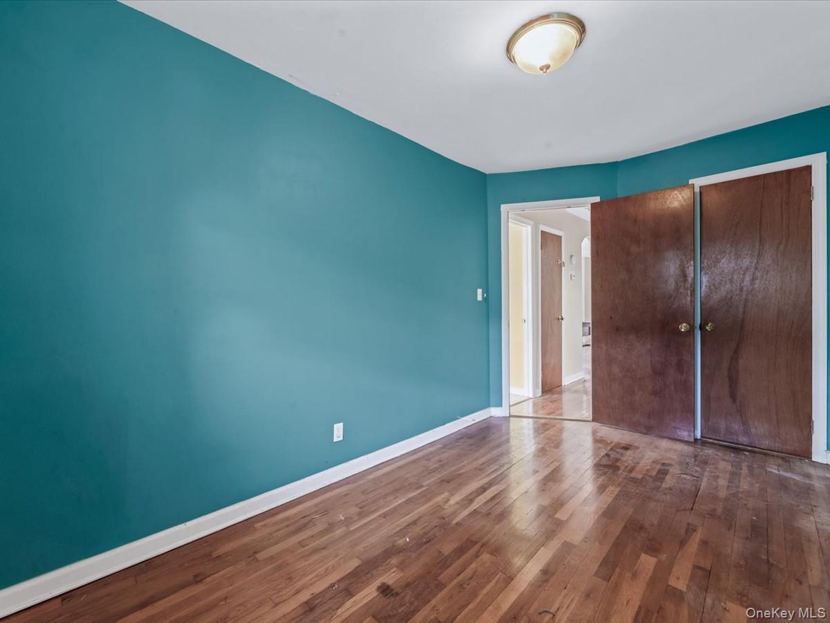 #13 photo, 66-34 Clinton Avenue, クイーンズ区 Maspeth , NY 11378