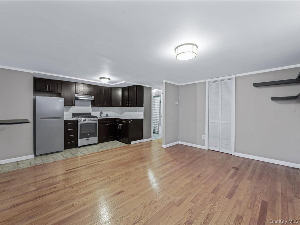 #15 photo, 66-34 Clinton Avenue, クイーンズ区 Maspeth , NY 11378