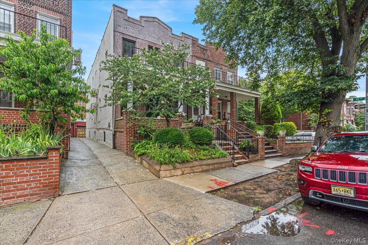 #12 photo, 9204 Ridge Blvd, Brooklyn , NY 11209