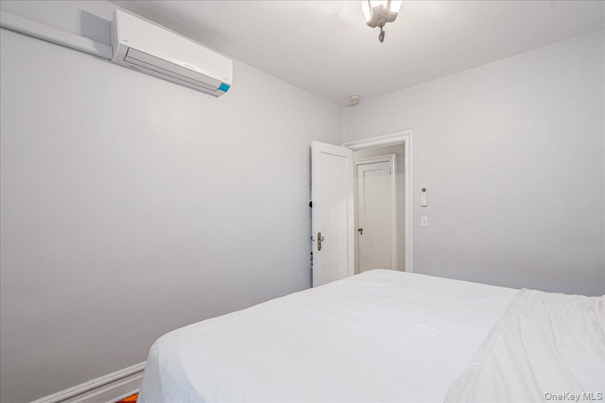 #9 photo, 9204 Ridge Blvd, Brooklyn , NY 11209