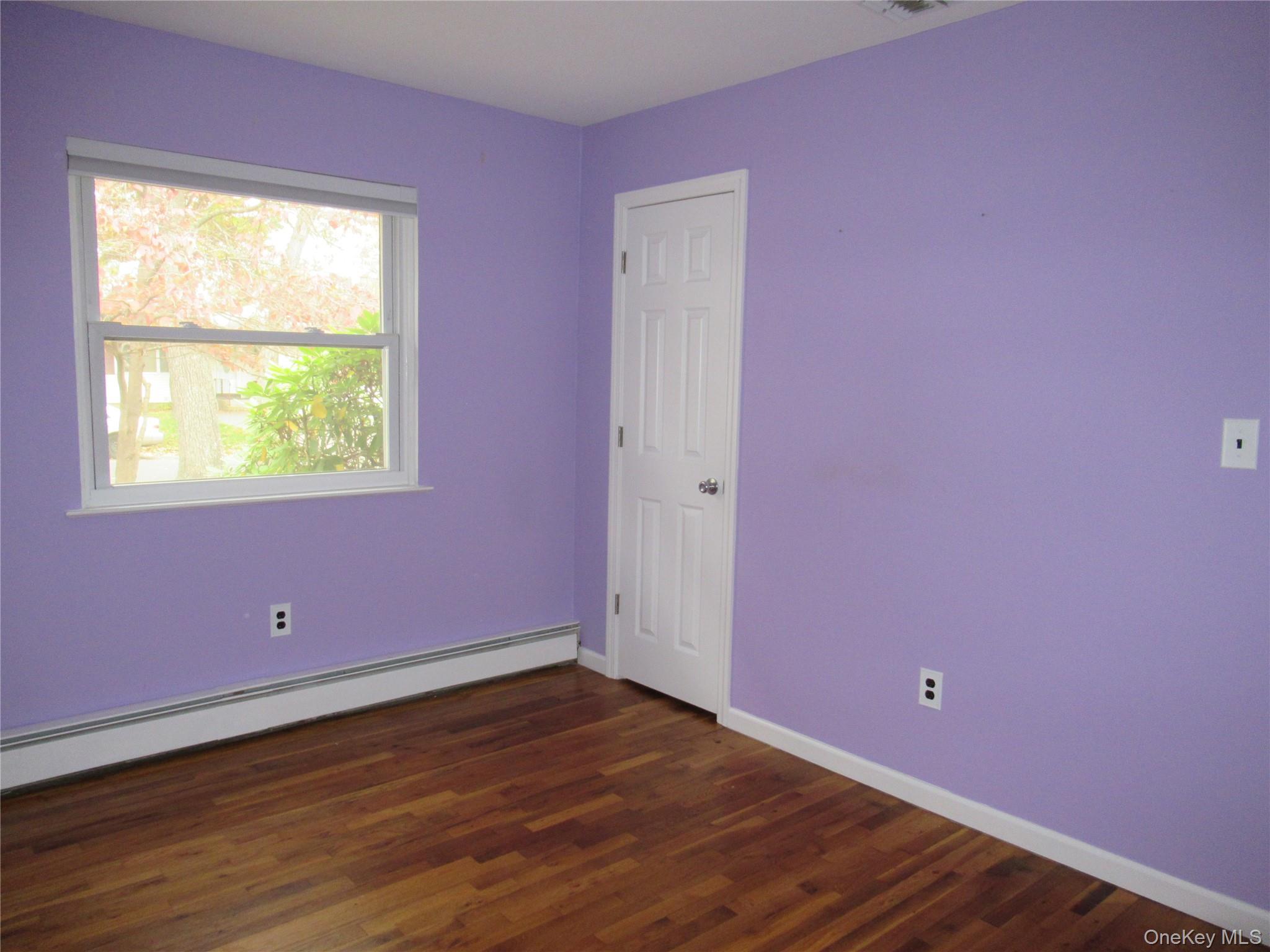 #10 photo, 86 Oakdale Avenue, Selden , NY 11784