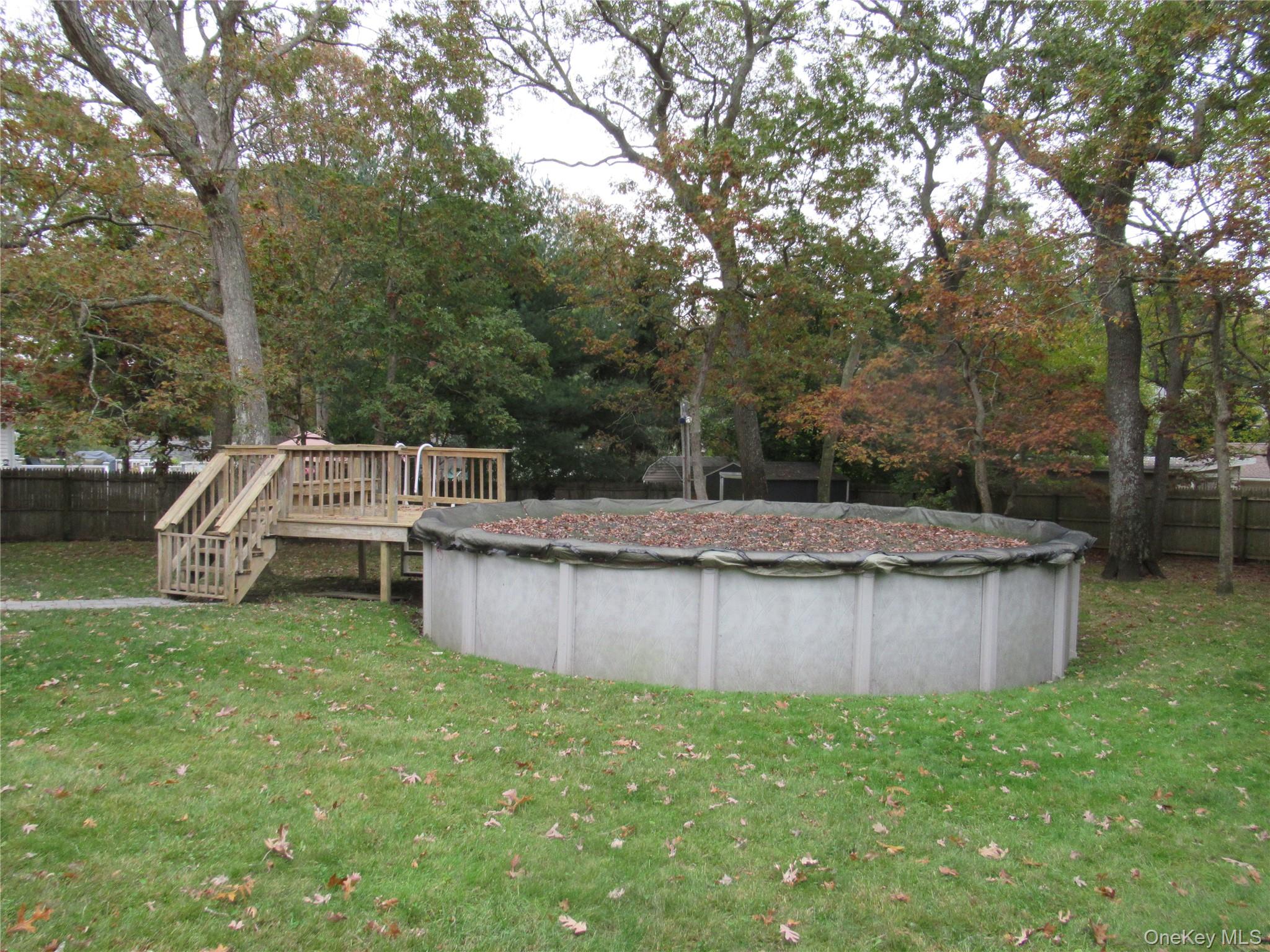 #18 photo, 86 Oakdale Avenue, Selden , NY 11784