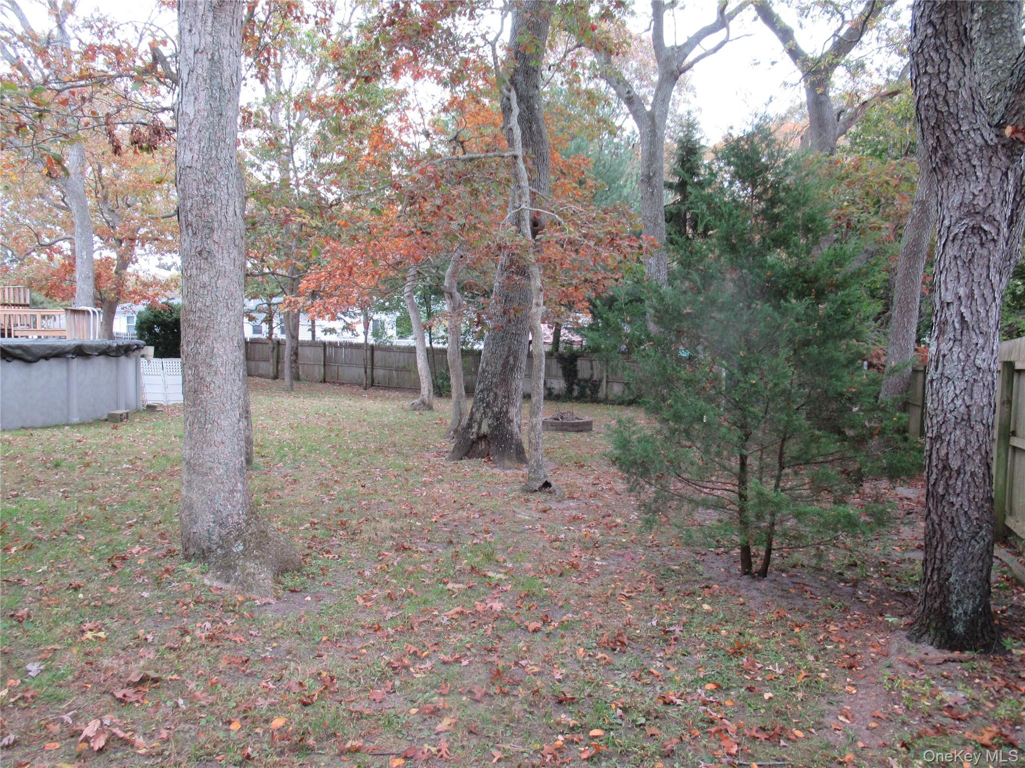 #20 photo, 86 Oakdale Avenue, Selden , NY 11784