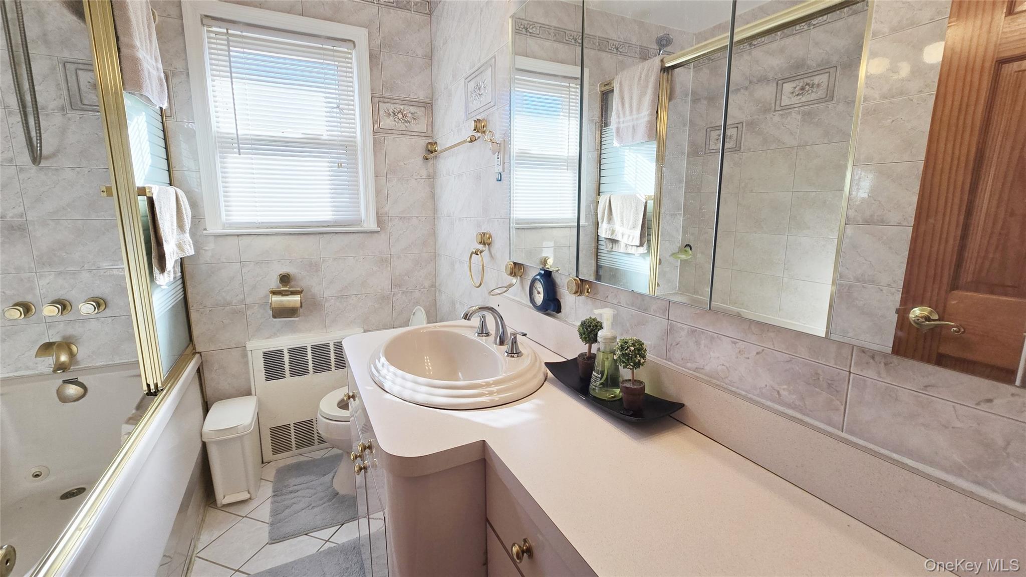 #9 photo, 154-07 24 Road, Whitestone , NY 11357