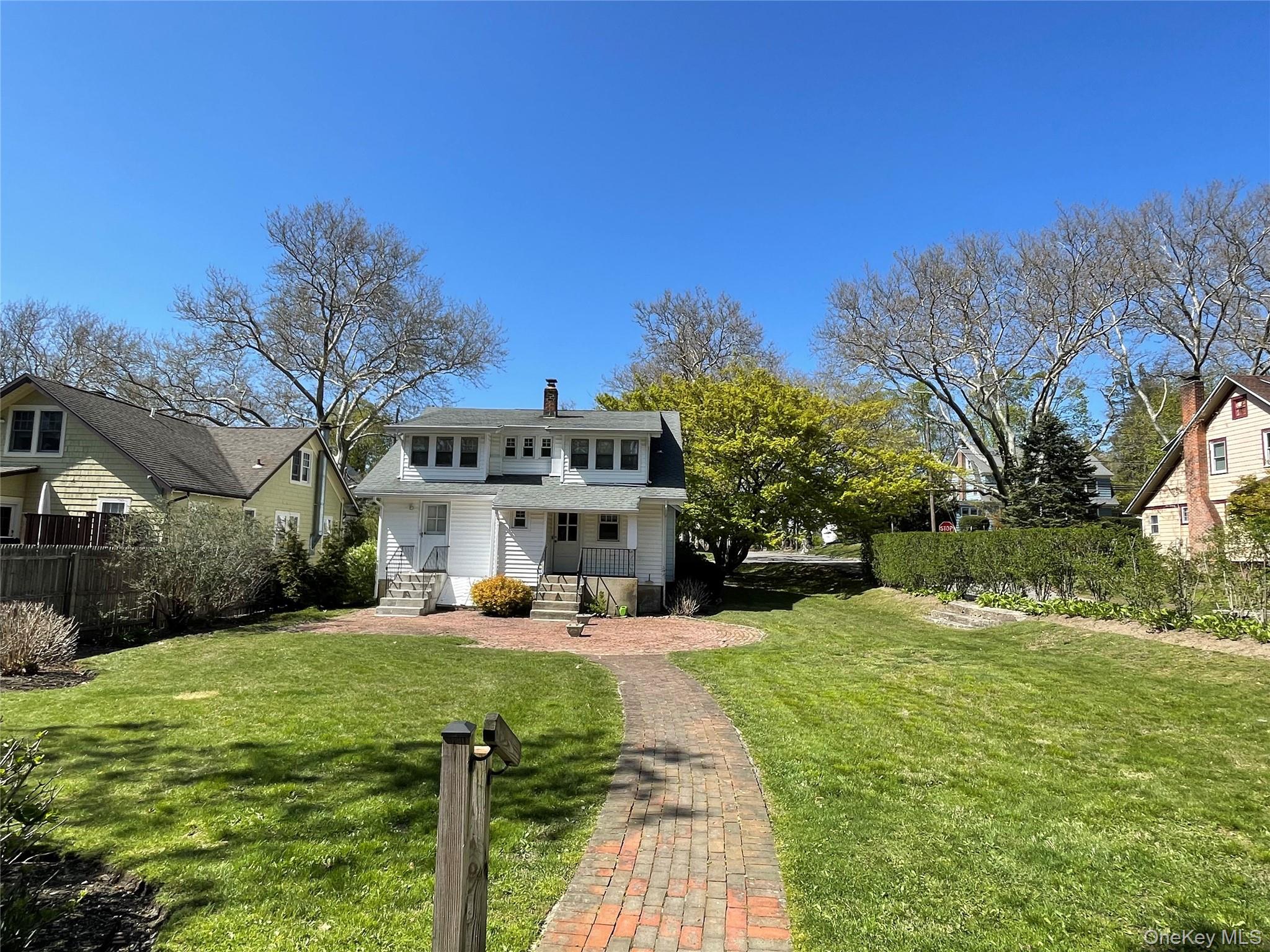 #20 photo, 38 Sammis Street, サフォーク郡 Huntington , NY 11743