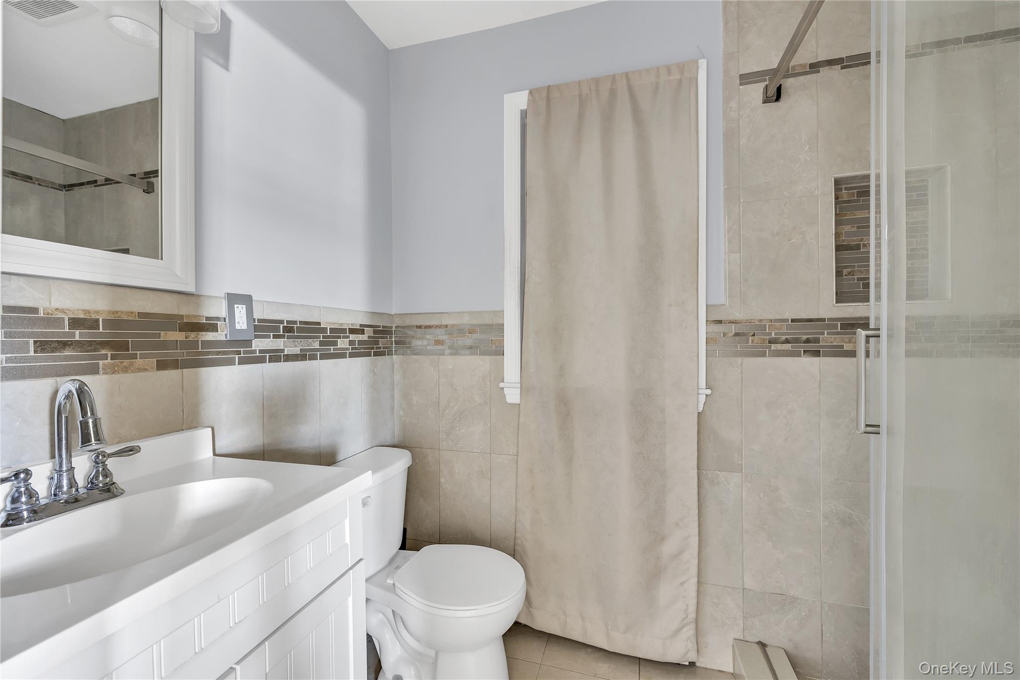 #19 photo, 362 Deauville Boulevard, Babylon , NY 11726