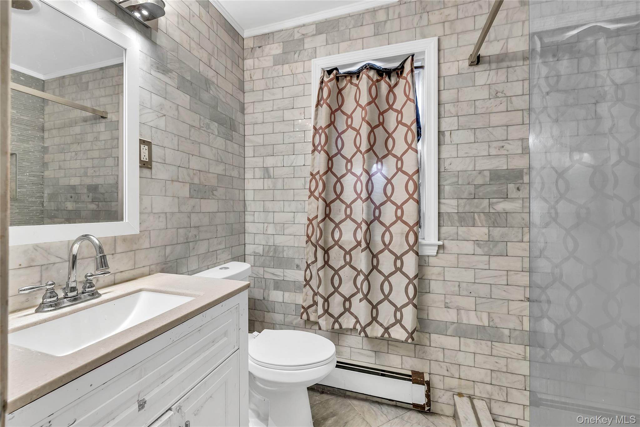 #7 photo, 362 Deauville Boulevard, Babylon , NY 11726