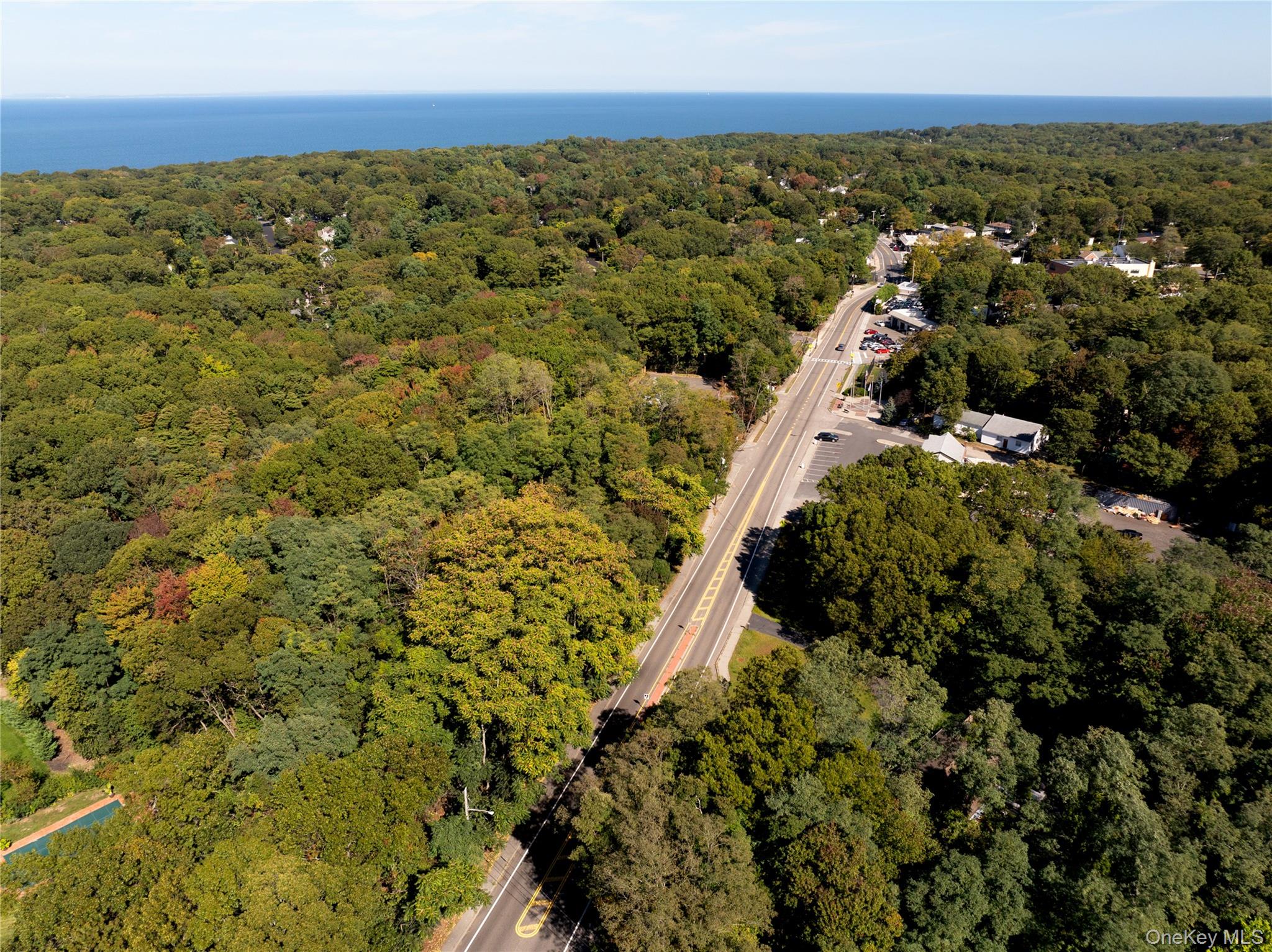 #4 photo, New York Avenue, サフォーク郡 Sound Beach , NY 11764