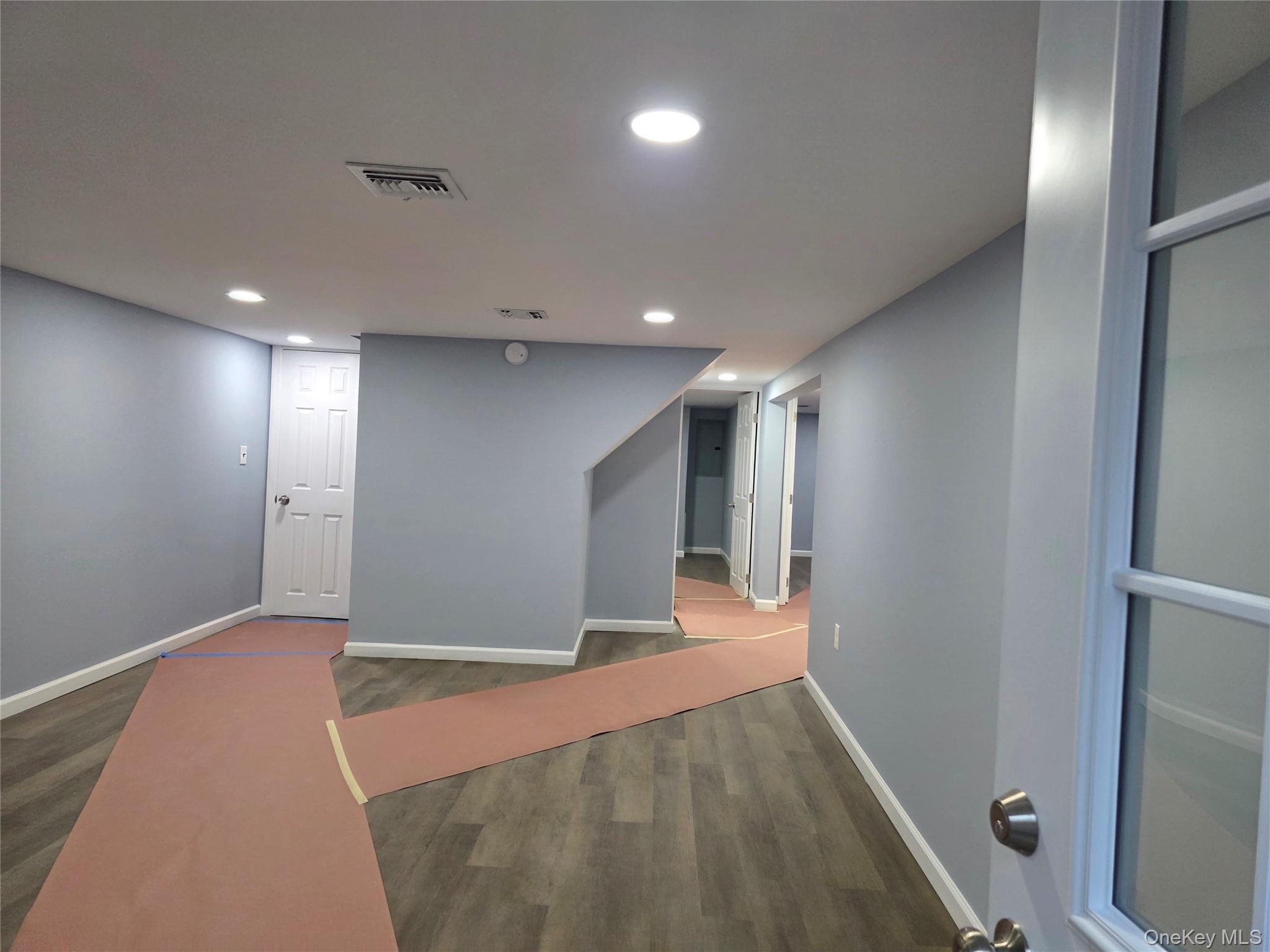 #10 photo, 9 Cypress Avenue, Bay Shore , NY 11706