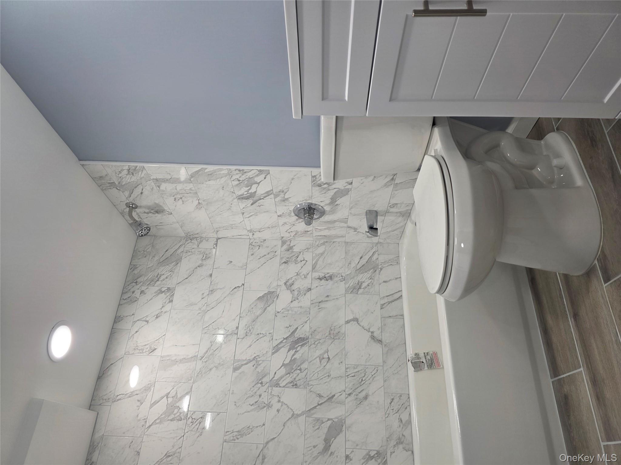 #6 photo, 9 Cypress Avenue, Bay Shore , NY 11706