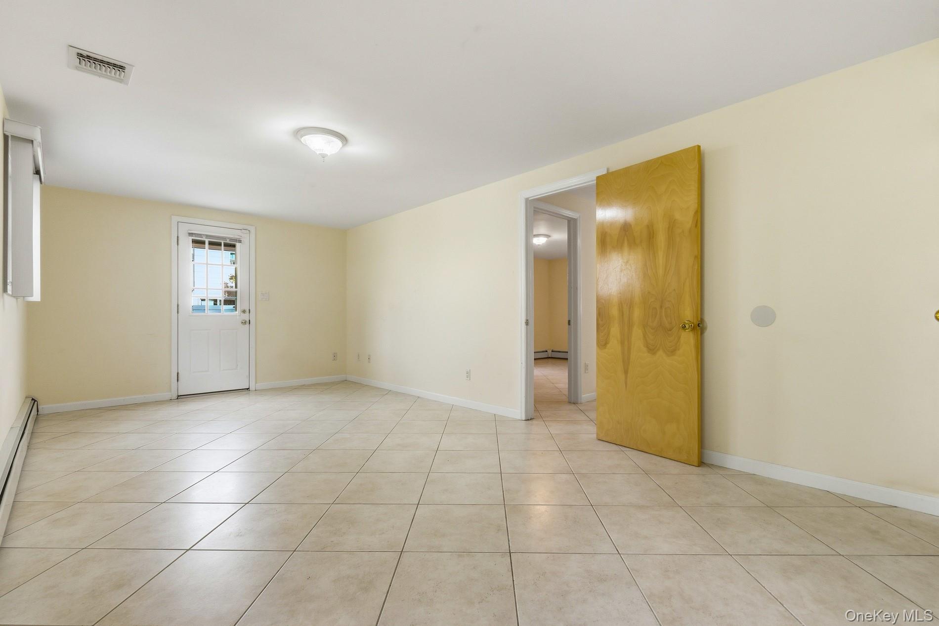 #19 photo, 11 7th Street, Bayville , NY 11709