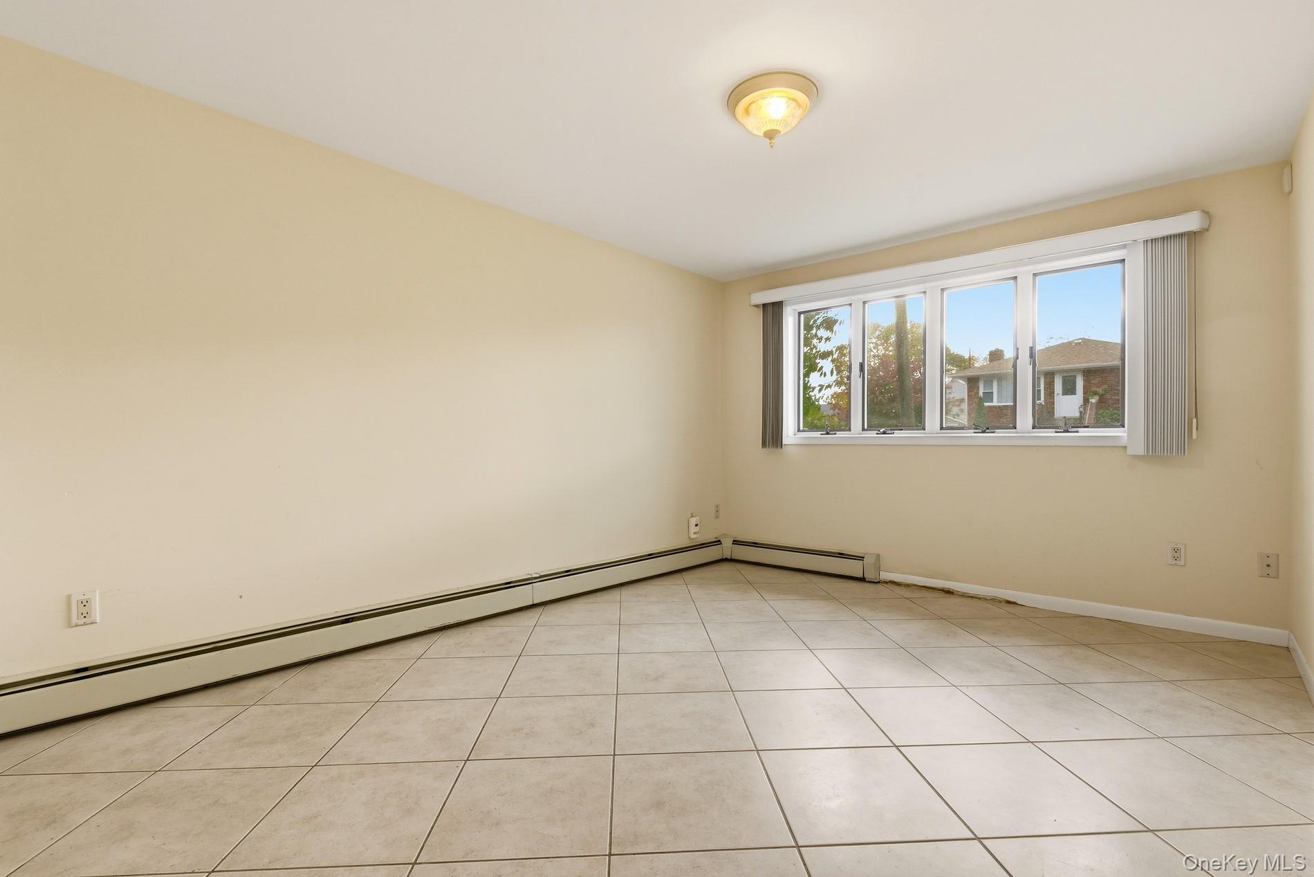 #20 photo, 11 7th Street, Bayville , NY 11709