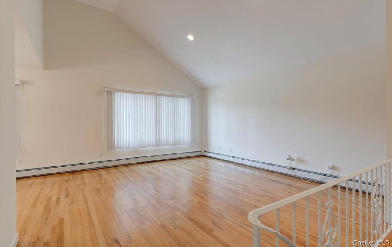 #3 photo, 11 7th Street, Bayville , NY 11709