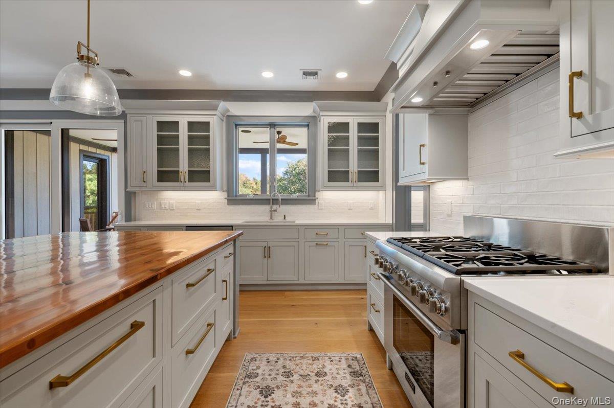 #15 photo, 17 Moriches Avenue, サフォーク郡 East Moriches , NY 11940