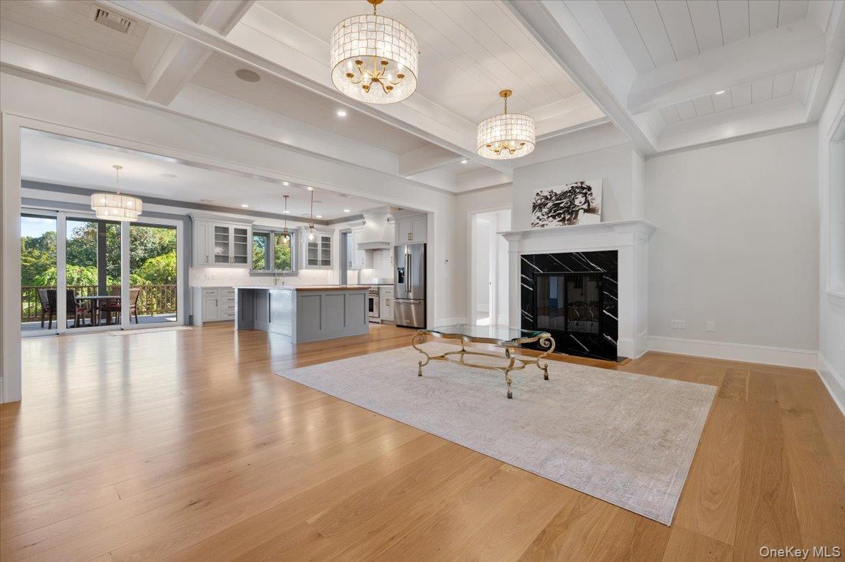 #5 photo, 17 Moriches Avenue, サフォーク郡 East Moriches , NY 11940