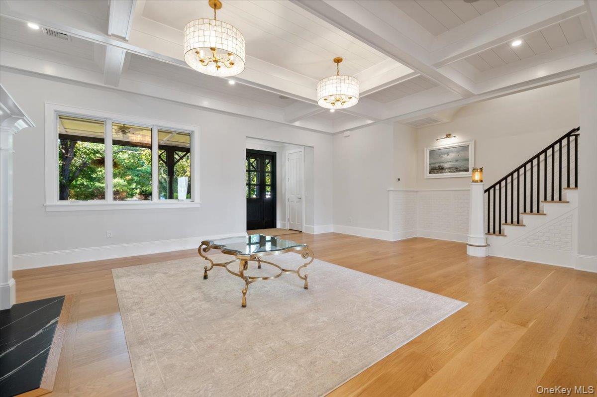 #8 photo, 17 Moriches Avenue, サフォーク郡 East Moriches , NY 11940