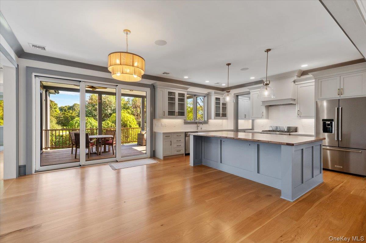 #9 photo, 17 Moriches Avenue, サフォーク郡 East Moriches , NY 11940