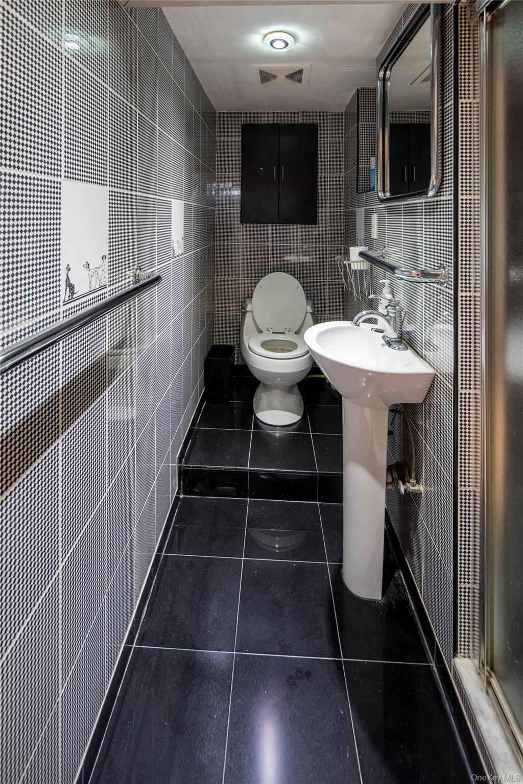 #17 photo, 86-31 62nd Avenue, Rego Park , NY 11374