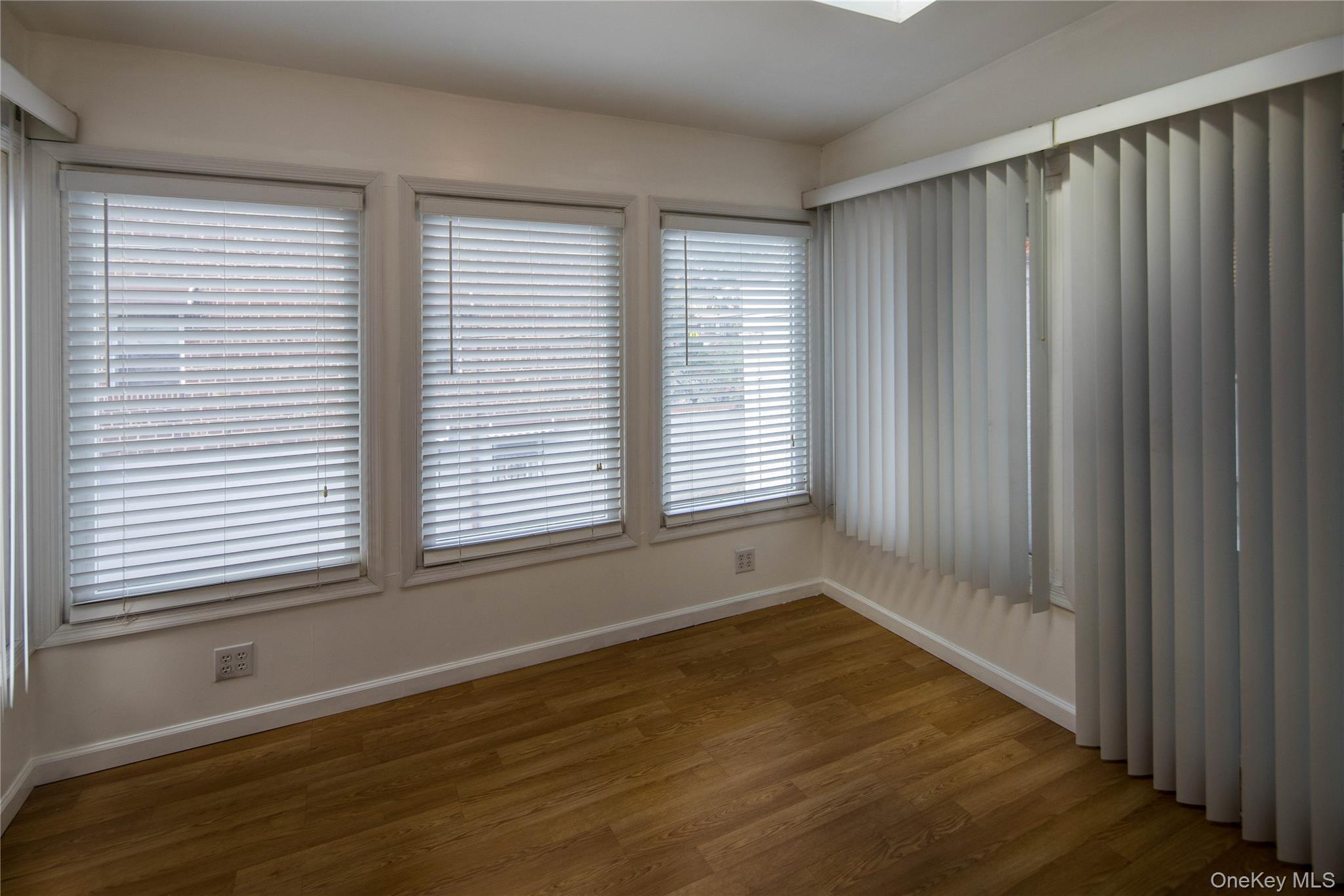 #7 photo, 86-31 62nd Avenue, Rego Park , NY 11374