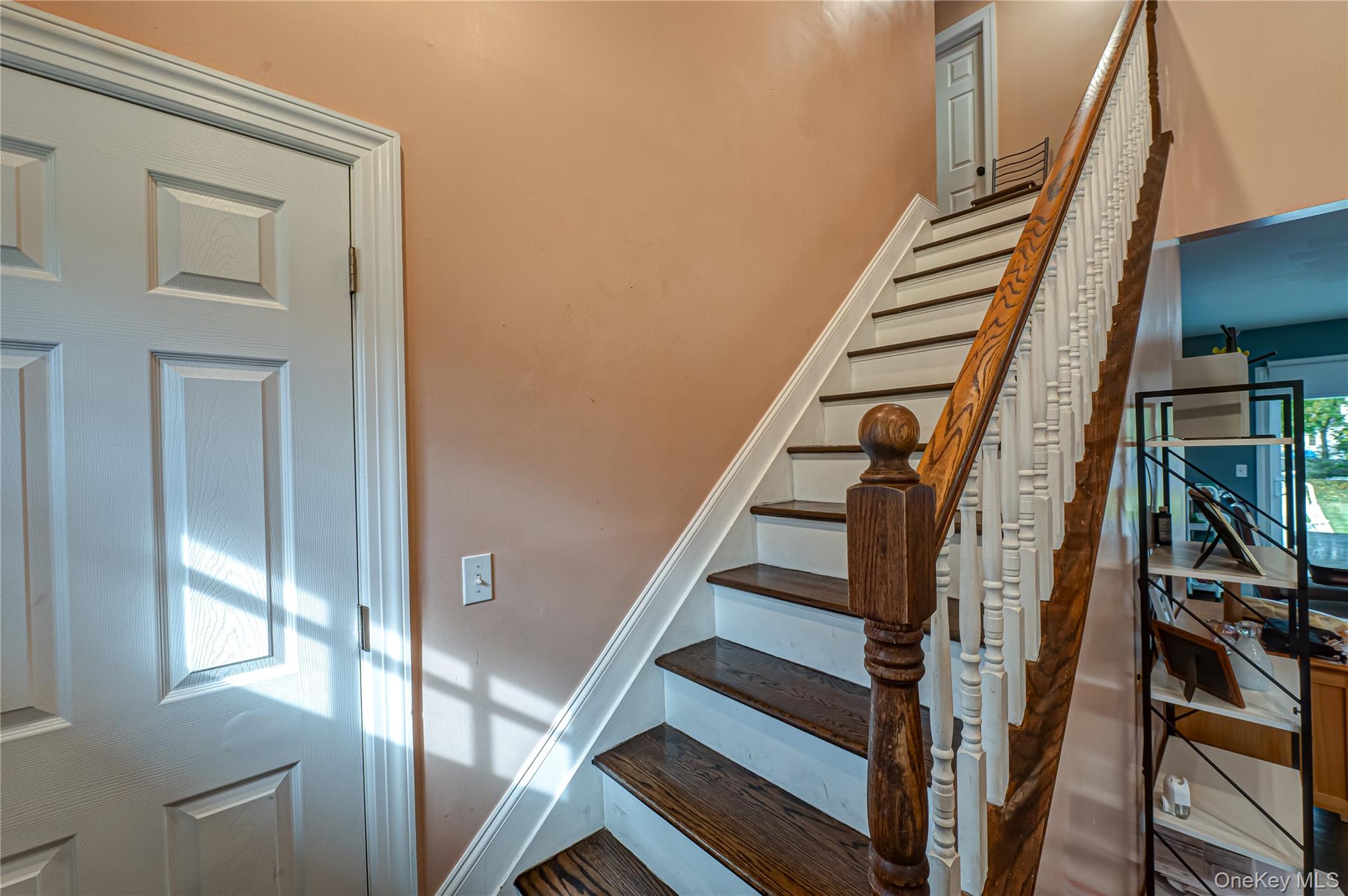 #3 photo, 30 Fairway Avenue, サフォーク郡 Riverhead , NY 11901