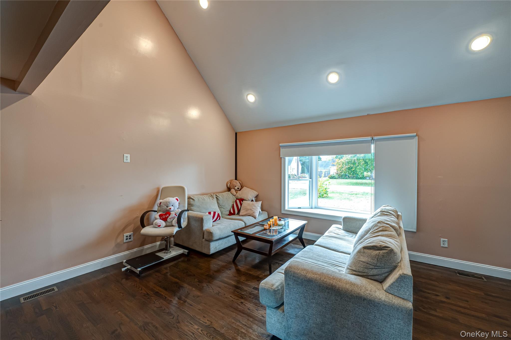 #4 photo, 30 Fairway Avenue, サフォーク郡 Riverhead , NY 11901