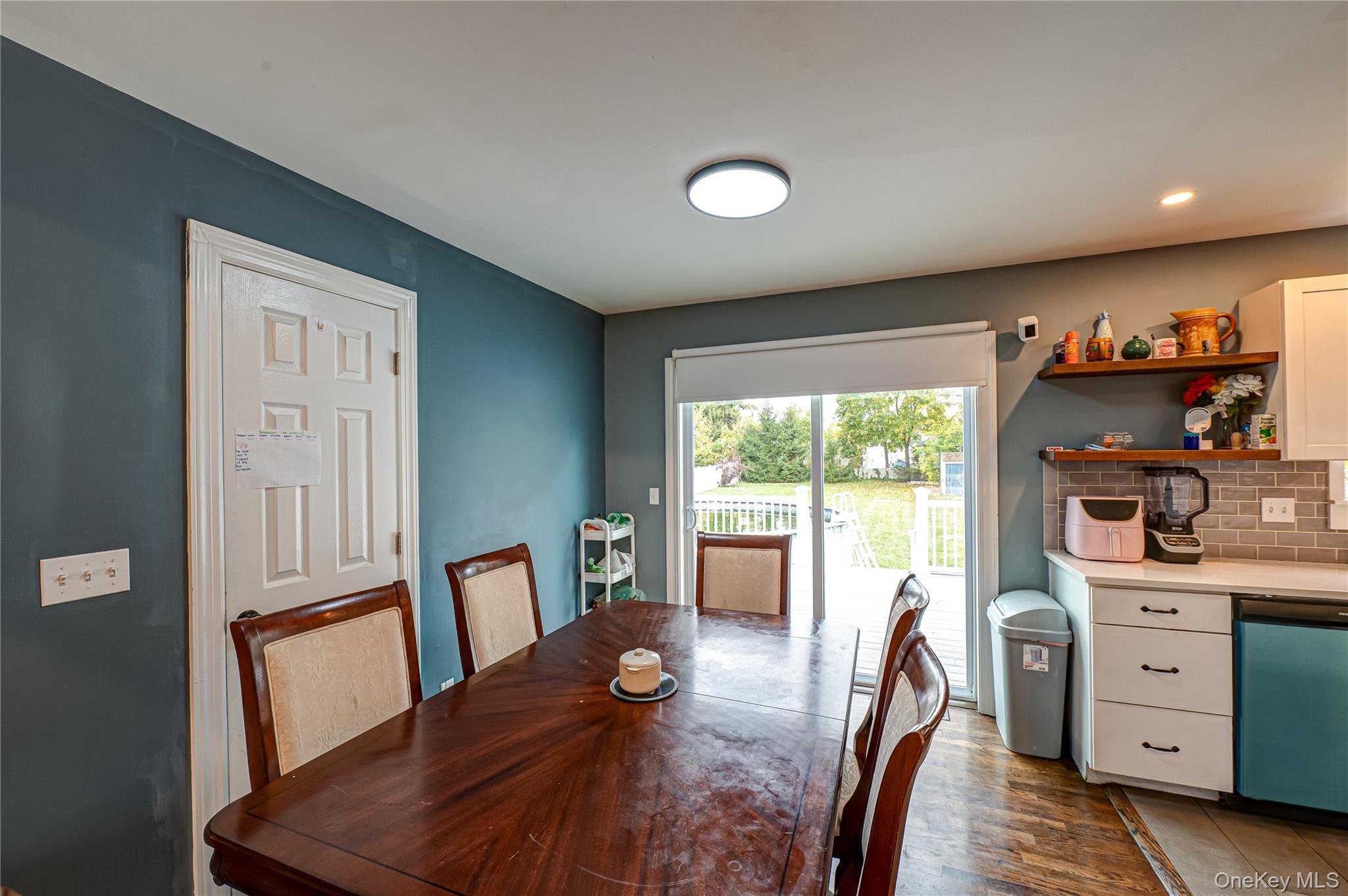 #5 photo, 30 Fairway Avenue, サフォーク郡 Riverhead , NY 11901