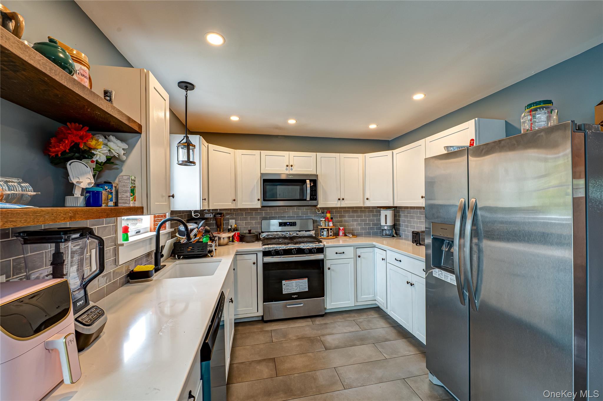 #6 photo, 30 Fairway Avenue, サフォーク郡 Riverhead , NY 11901