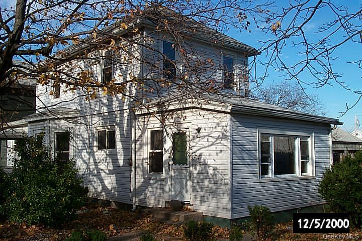 #1 photo, 16 Stanley Street, ナッソー郡 Inwood , NY 11096