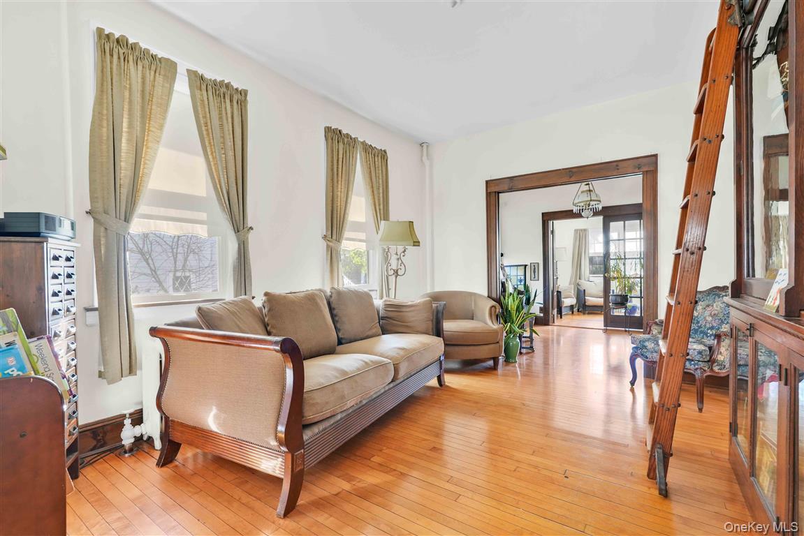 #10 photo, 86-09 104th Street, Richmond Hill North , NY 11418