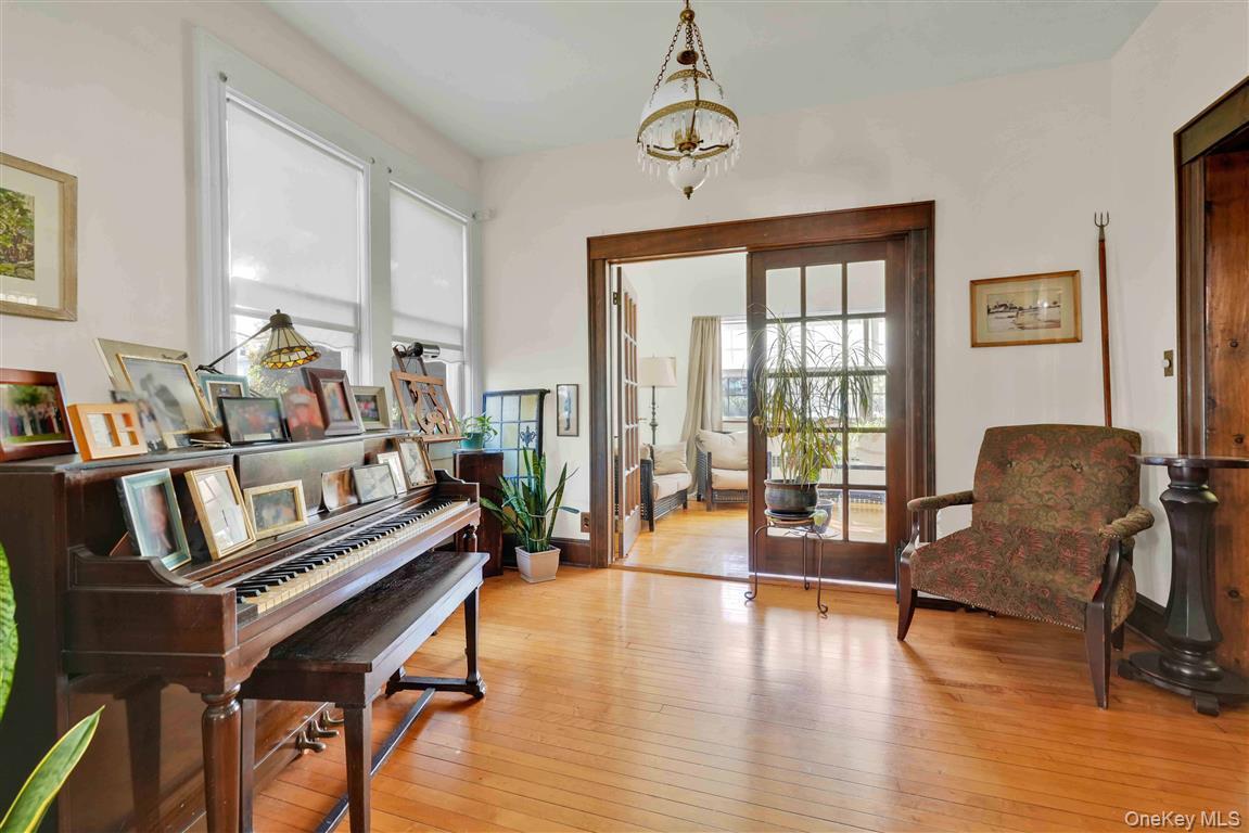 #15 photo, 86-09 104th Street, Richmond Hill North , NY 11418