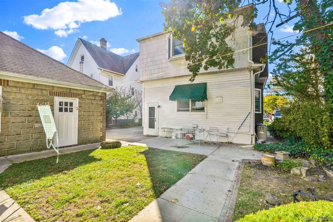 #5 photo, 86-09 104th Street, Richmond Hill North , NY 11418