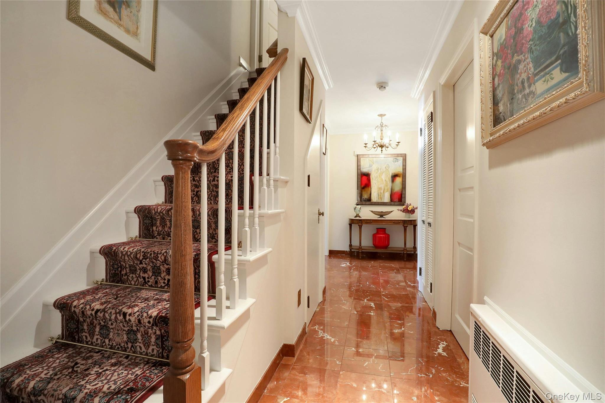 #20 photo, 24 Rolling Hill Road, Old Westbury , NY 11568