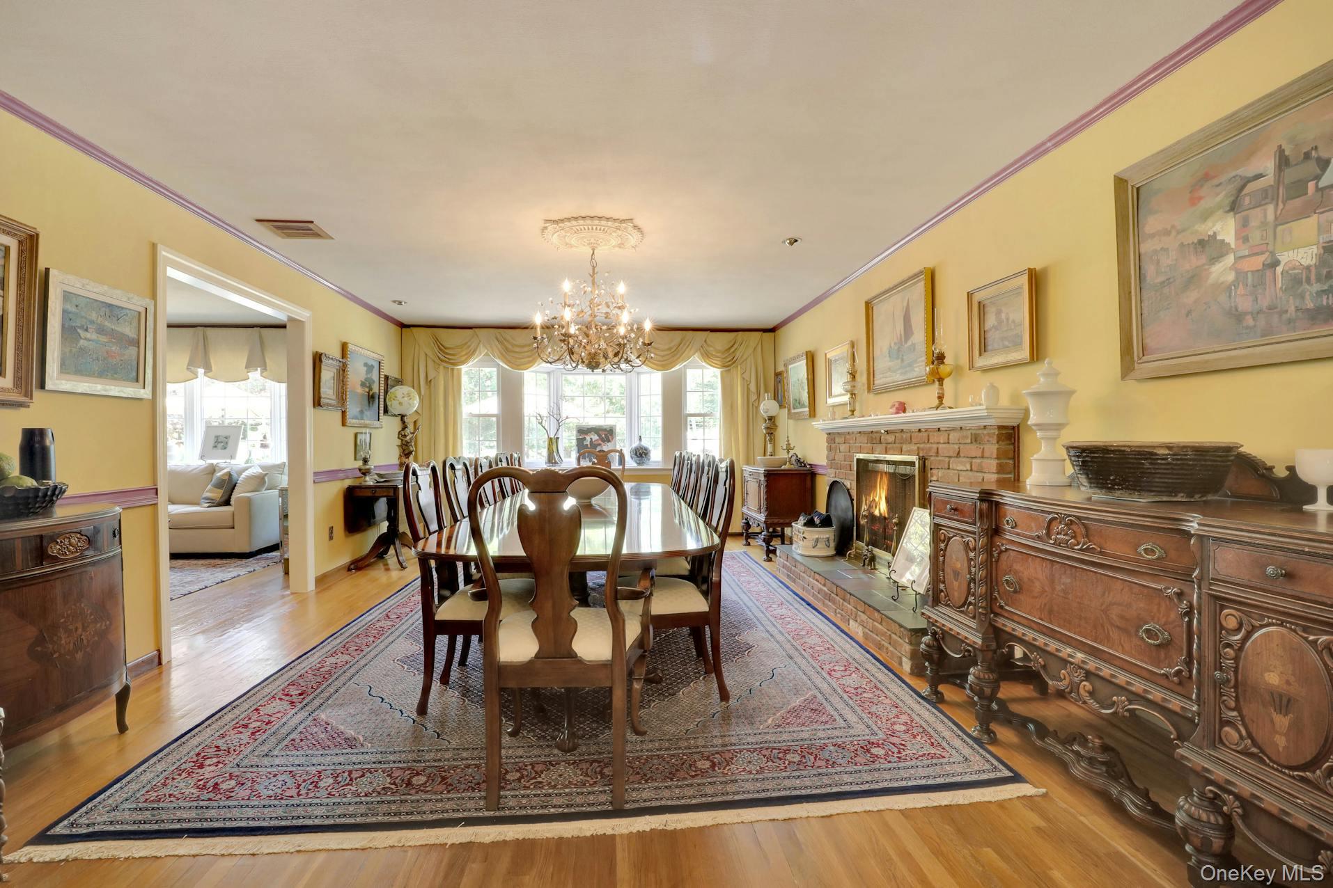 #7 photo, 24 Rolling Hill Road, Old Westbury , NY 11568