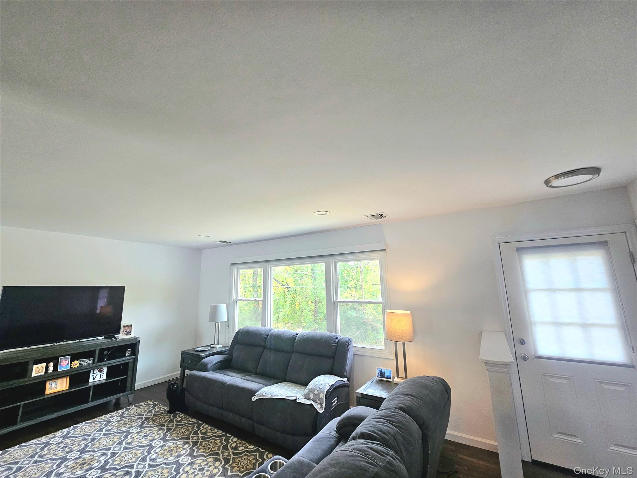 #8 photo, 31 Brookhaven Drive, サフォーク郡 Rocky Point , NY 11778