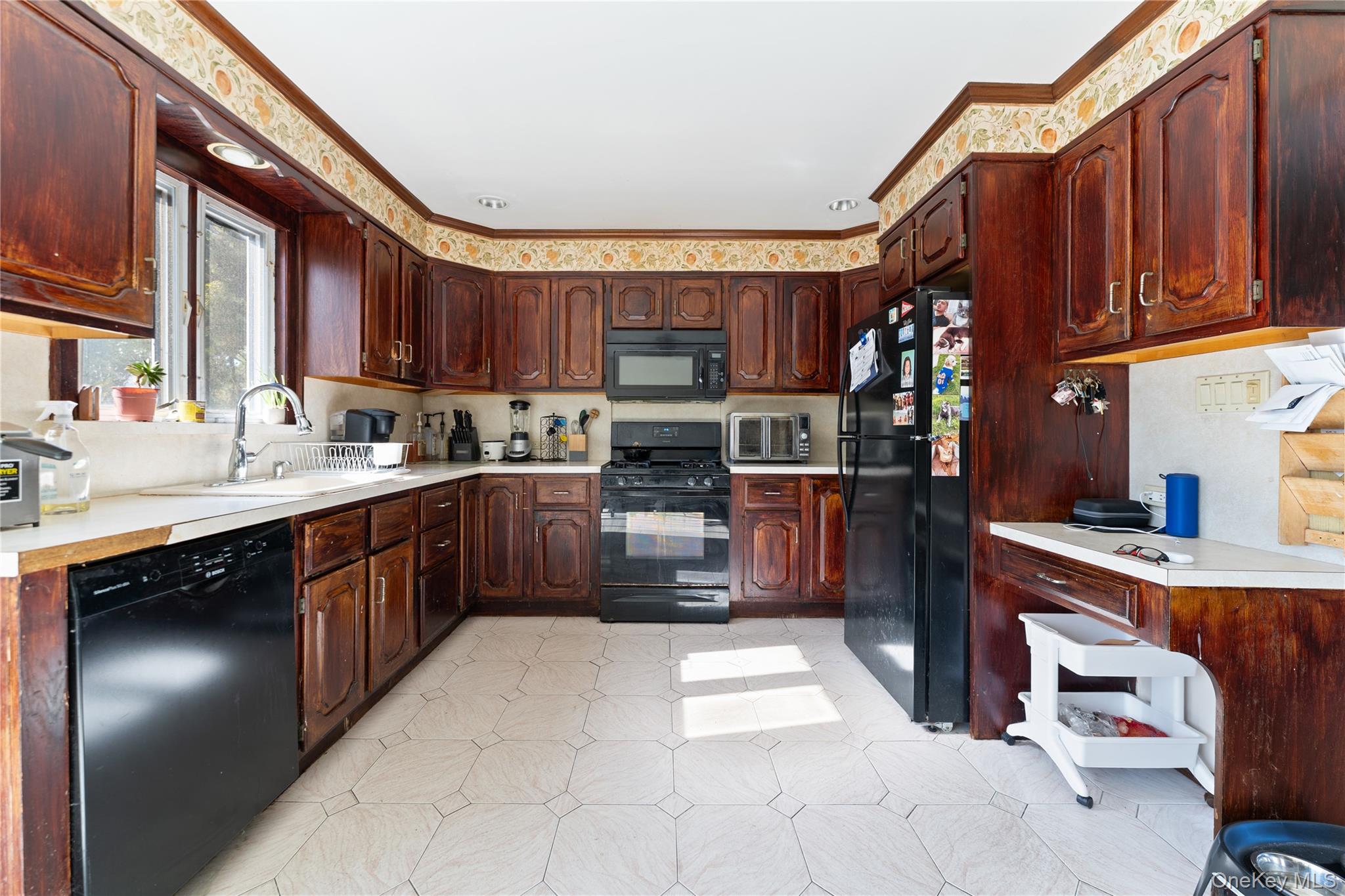 #3 photo, 90 27th Street, サフォーク郡 Copiague , NY 11726