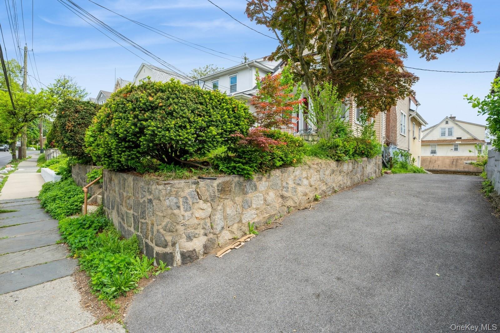 #2 photo, 435 S Columbus Avenue, Mount Vernon , NY 10553