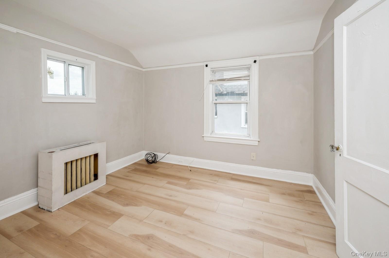 #8 photo, 435 S Columbus Avenue, Mount Vernon , NY 10553