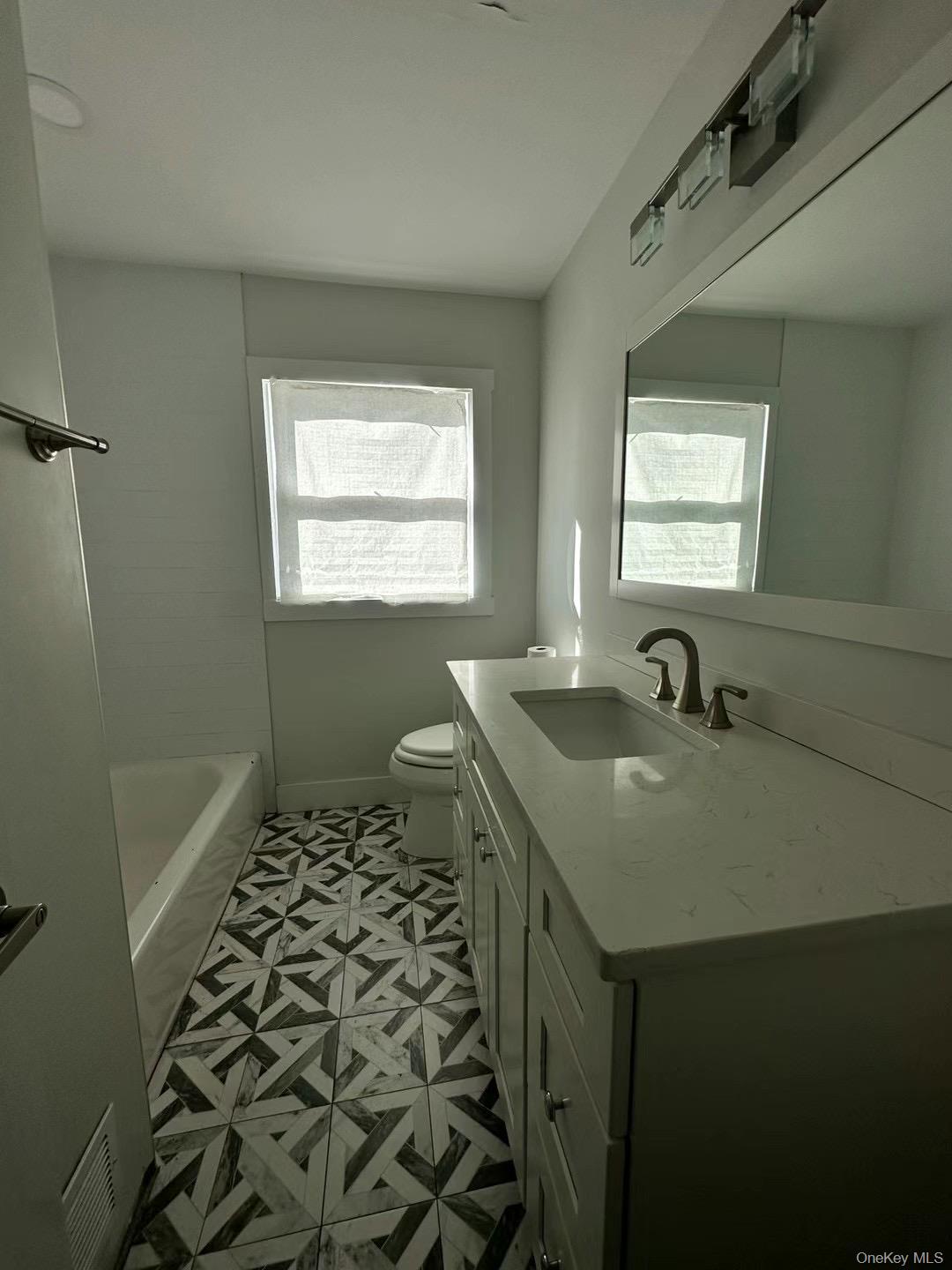 #10 photo, 1618 Paula Court, North Bellmore , NY 11710