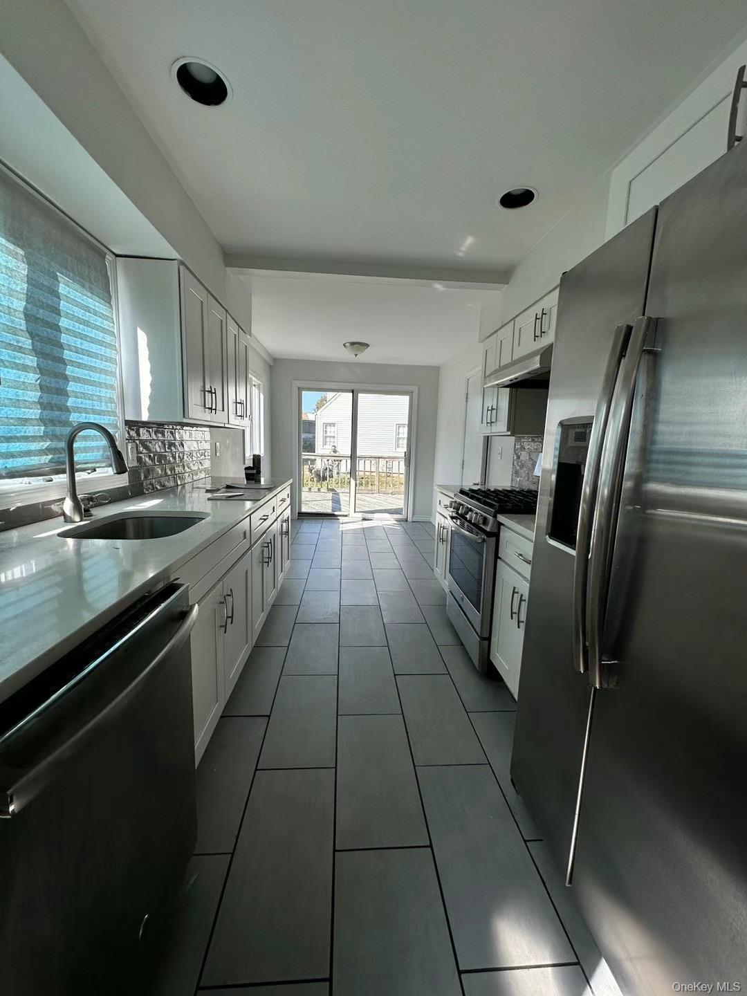 #2 photo, 1618 Paula Court, North Bellmore , NY 11710