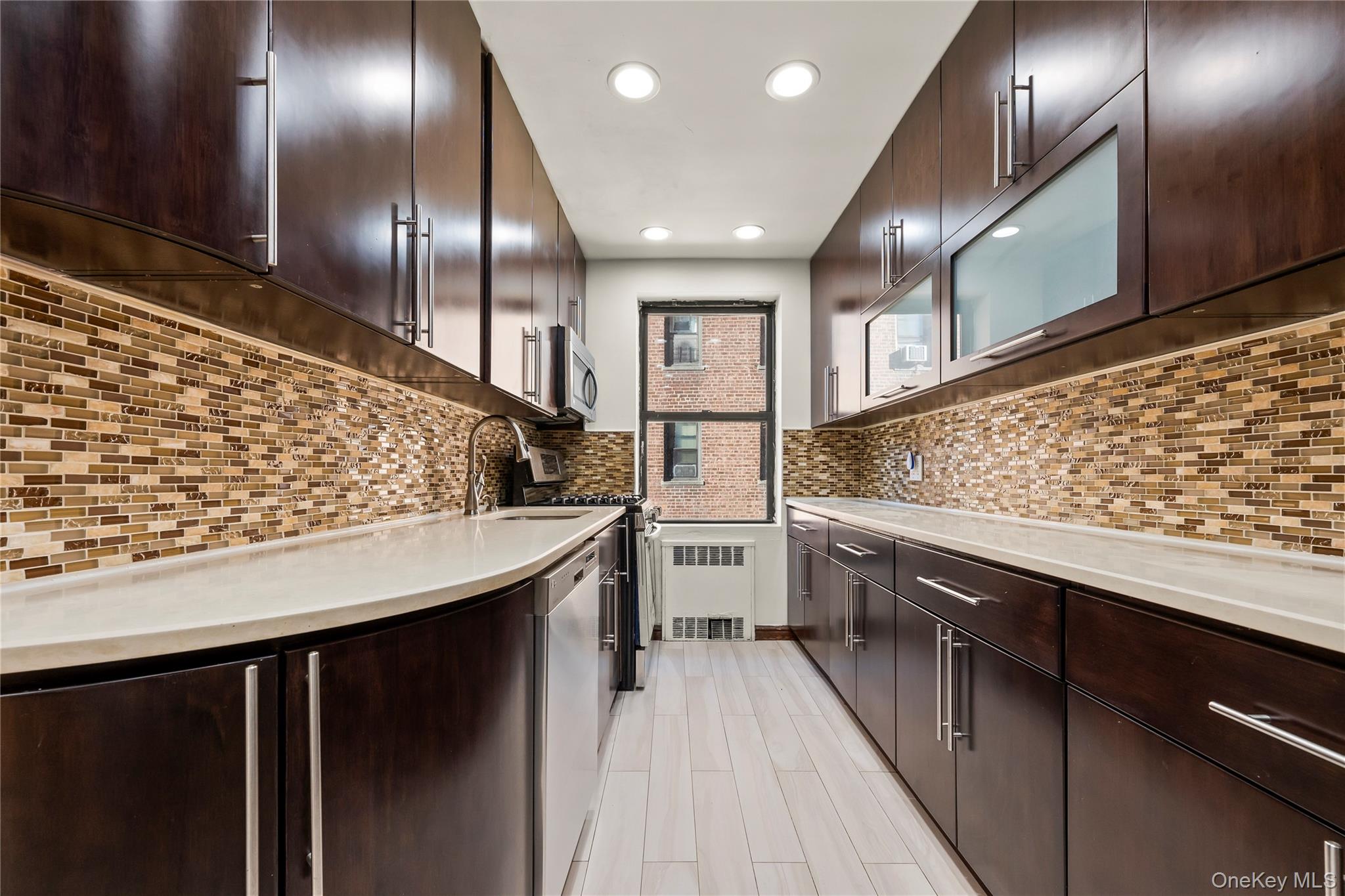 #9 photo, 10235 64th Road, Forest Hills , NY 11375