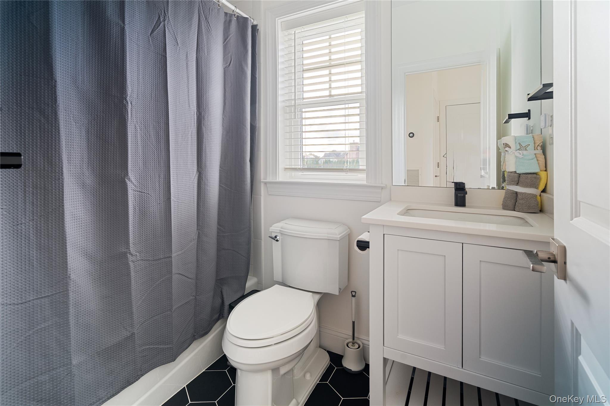 #18 photo, 60 Parsnip Pond Road, サフォーク郡 Lake Grove , NY 11755