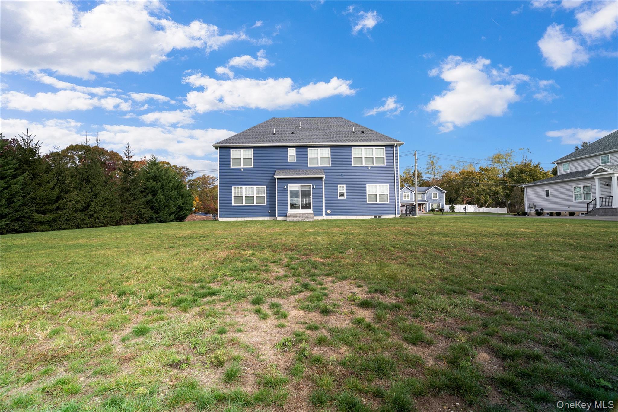 #4 photo, 60 Parsnip Pond Road, サフォーク郡 Lake Grove , NY 11755