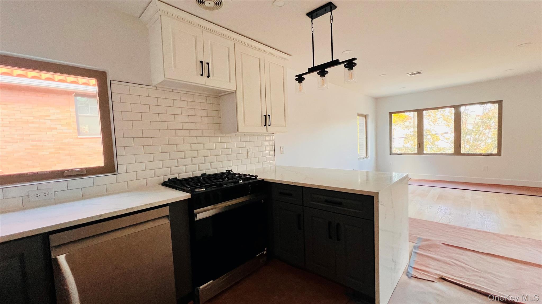 #8 photo, 4634 211th Street, Bayside , NY 11361