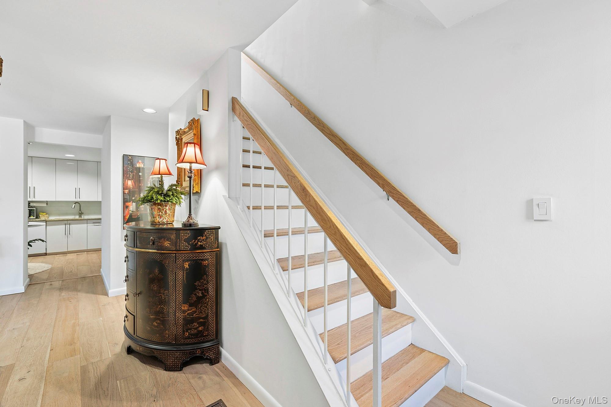 #9 photo, 34 Pheasant Run, ナッソー郡 Roslyn , NY 11576