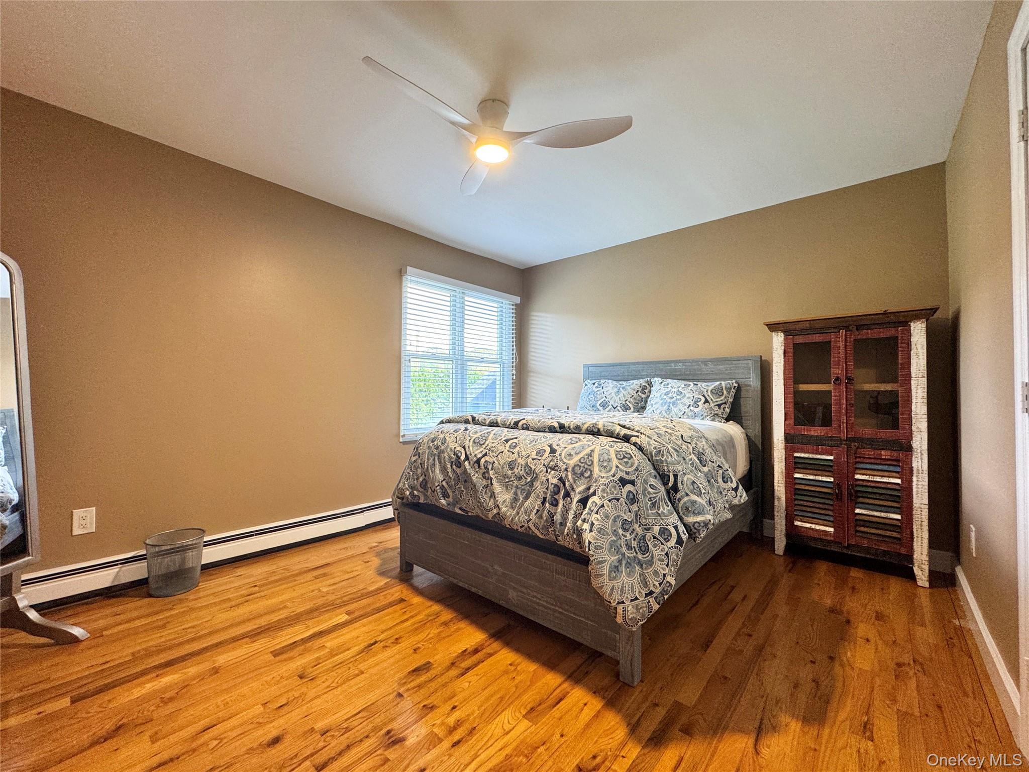 #20 photo, 137 South Road, Westhampton , NY 11977