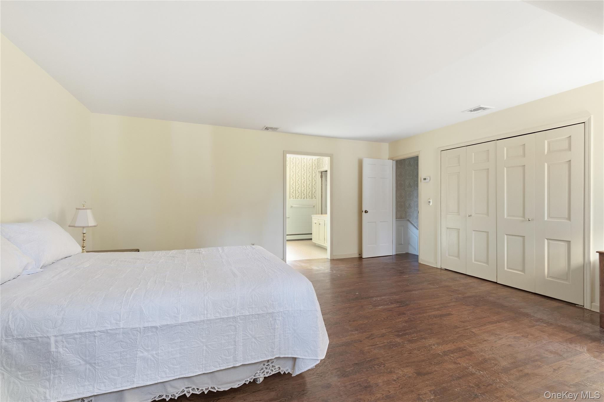 #17 photo, 18 Lloyd Point Drive, Lloyd Harbor , NY 11743