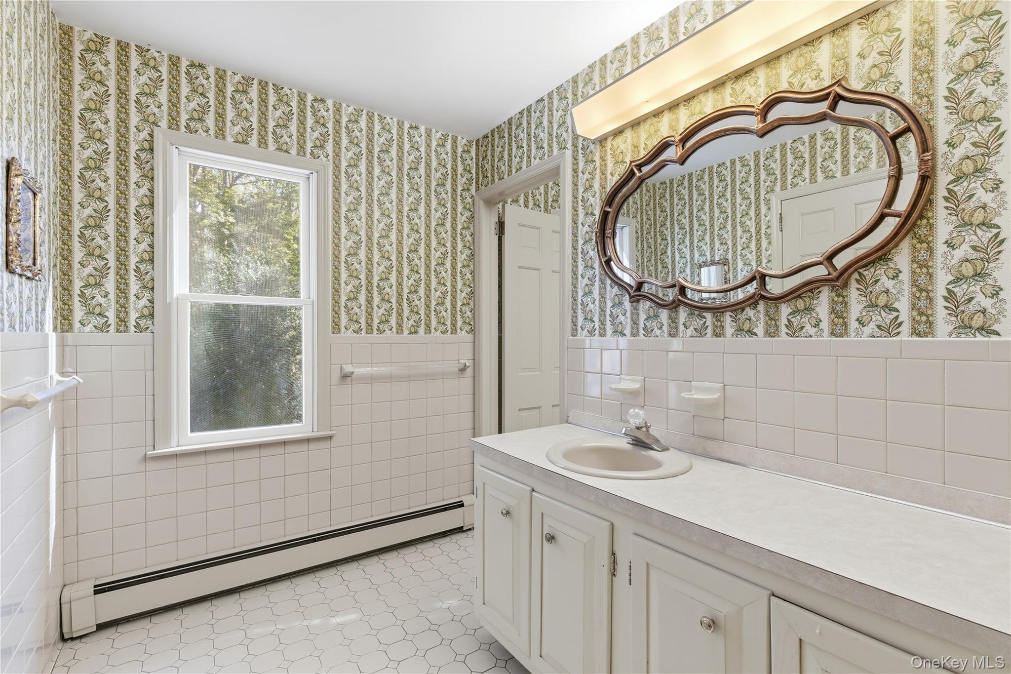 #18 photo, 18 Lloyd Point Drive, Lloyd Harbor , NY 11743