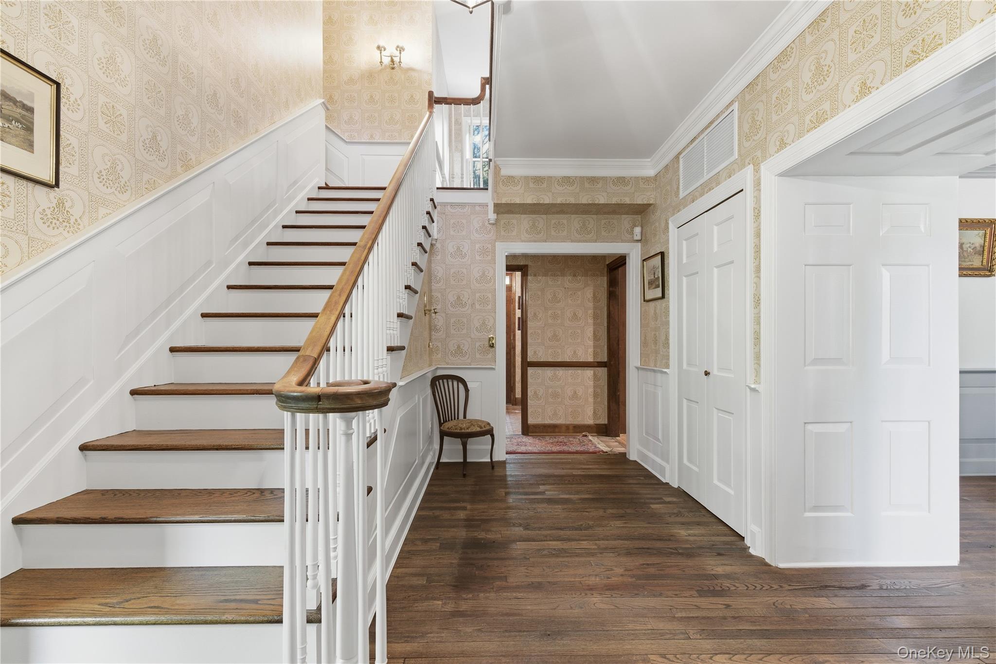 #3 photo, 18 Lloyd Point Drive, Lloyd Harbor , NY 11743