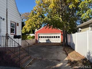 #3 photo, 163 Massachusetts Avenue, Massapequa , NY 11758